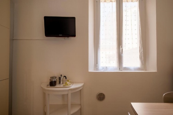 Residenza Ariosto by Studio Vita image 14